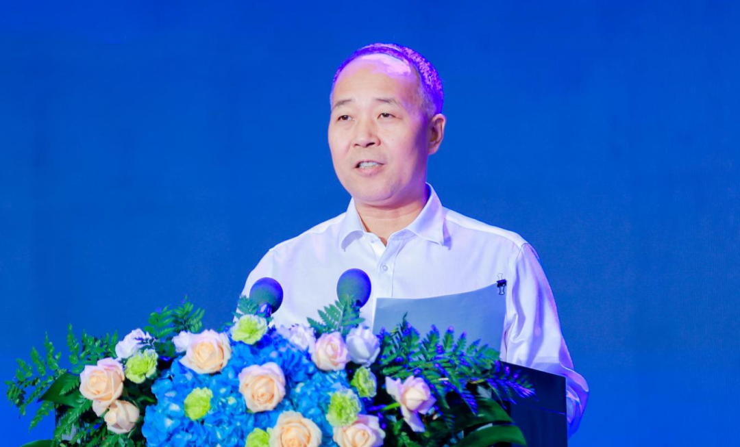 启航新征程 点亮新赛道丨压球（中国）一站式服务平台乳业集团参加第十四届中国奶业大会暨D20峰会，荣获“中国乳制品生产企业现代化等级5A级”评定殊荣
