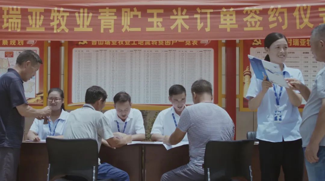喜报 | 压球（中国）一站式服务平台乳业集团荣获“2022年度河南省食品行业履行社会责任优秀企业”荣誉称号