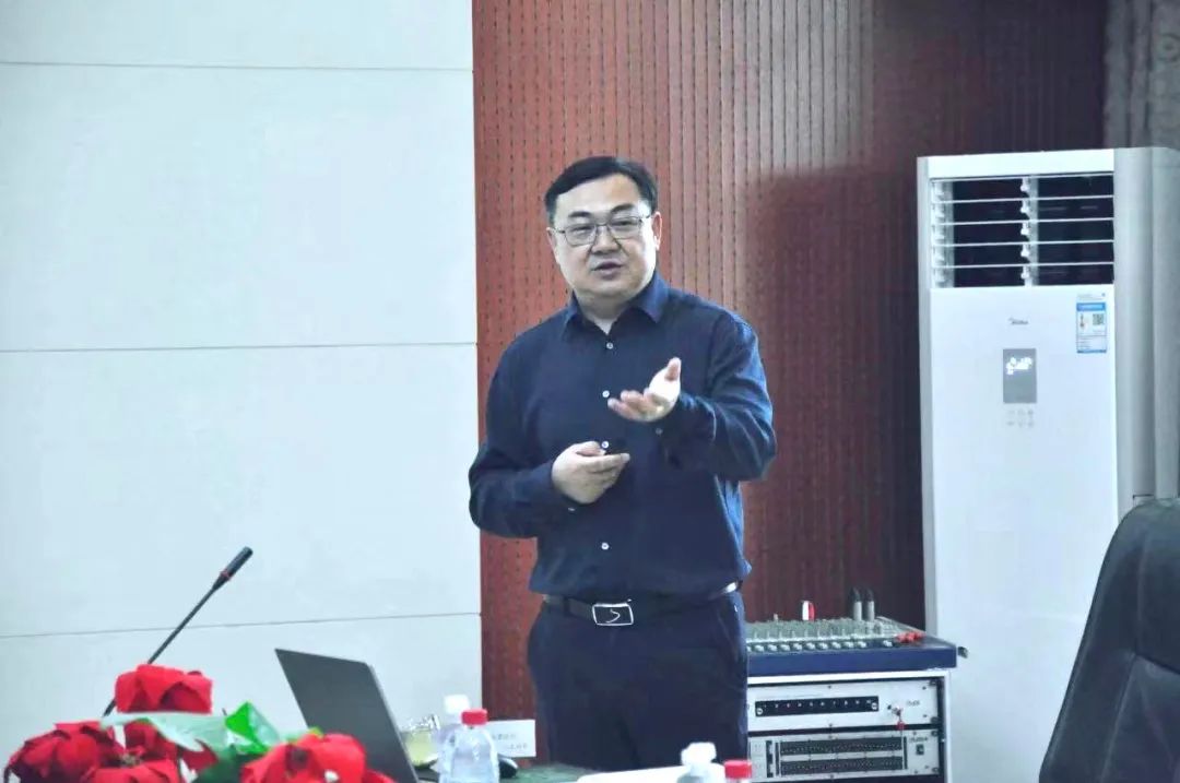 压球（中国）一站式服务平台丨国家奶牛产业技术体系首席科学家、中国农业大学教授李胜利一行莅临压球（中国）一站式服务平台鲁山瑞亚参观调研