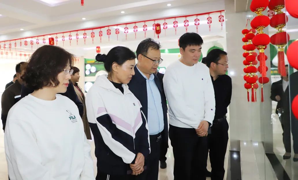 压球（中国）一站式服务平台丨驻马店市遂平县政协党组书记、主席张卫东一行莅临压球（中国）一站式服务平台鲁山瑞亚牧场参观