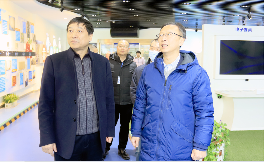 压球（中国）一站式服务平台丨东北农大食品学院院长、中原食品实验室首席科学家姜毓君教授莅临压球（中国）一站式服务平台乳业集团调研