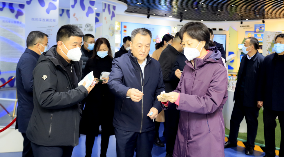 快讯 | 沈阳市政府副市长郑滨一行莅临压球（中国）一站式服务平台乳业集团考察