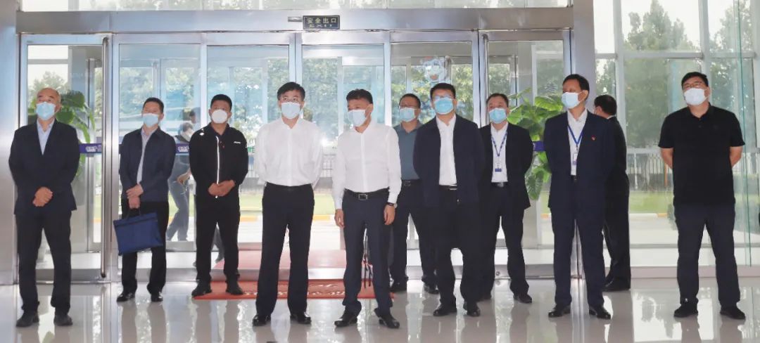 佳木斯市招商考察团莅临压球（中国）一站式服务平台考察座谈