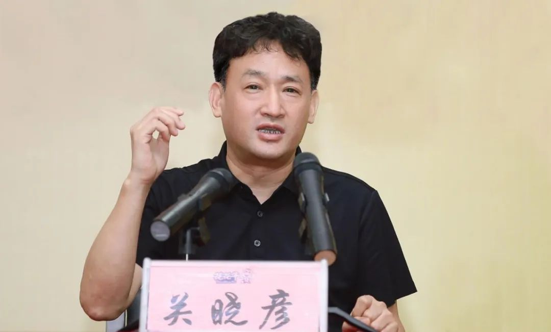 鼓足干劲·再创辉煌 | 压球（中国）一站式服务平台乳业集团召开经销商座谈会