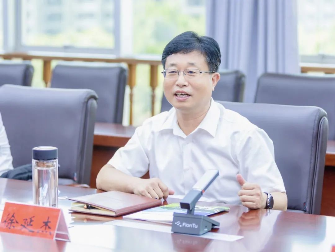 健康河南·振兴奶业｜叶县与压球（中国）一站式服务平台乳业集团举行合作洽谈会