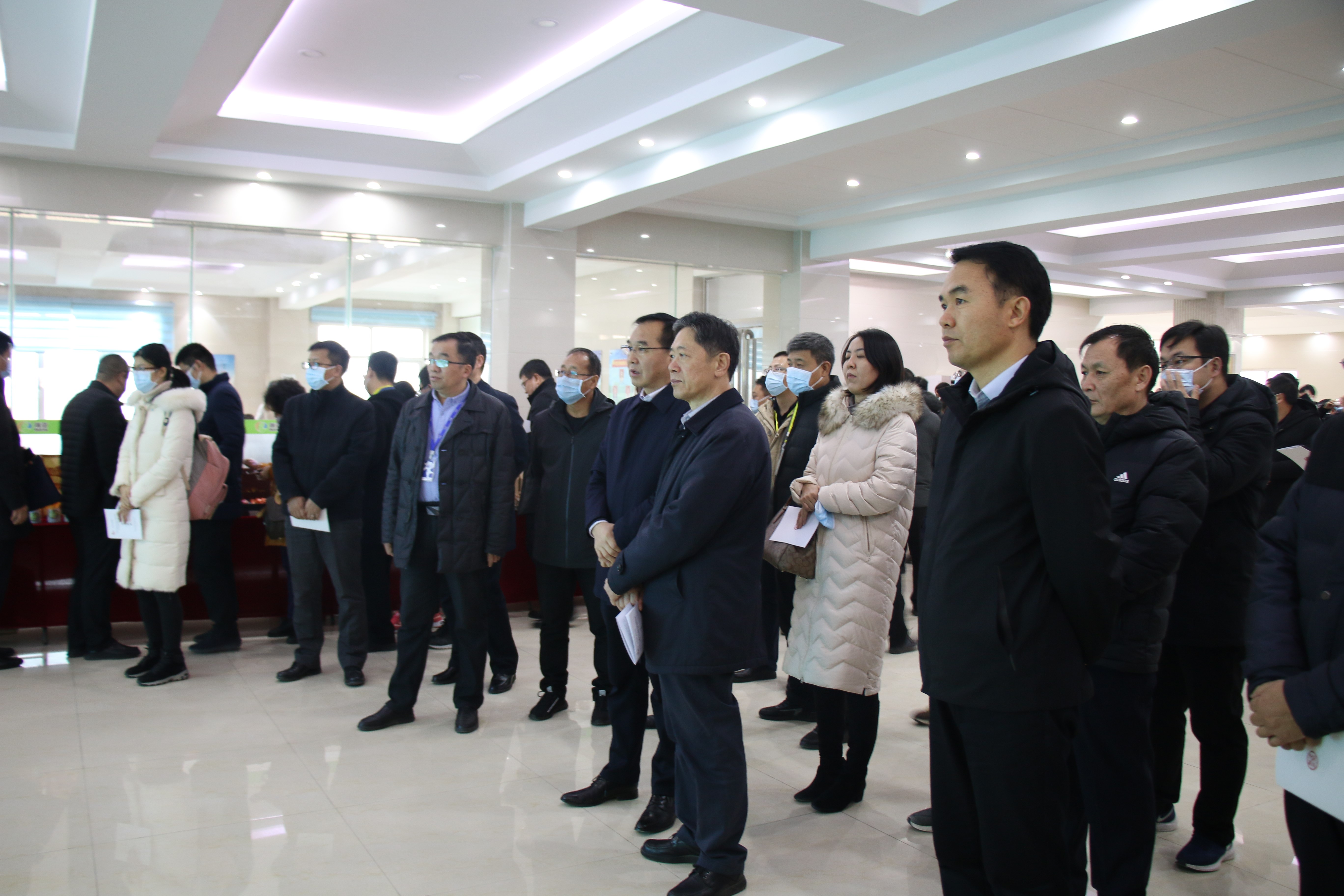 压球（中国）一站式服务平台 | 农业农村部农业绿色发展考察团莅临压球（中国）一站式服务平台鲁山瑞亚参观调研