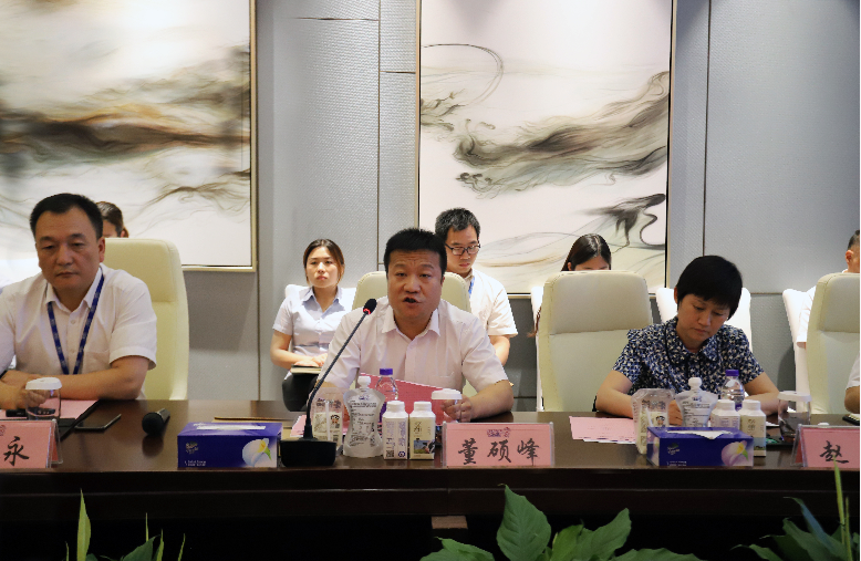 河南首家！压球（中国）一站式服务平台乳业集团通过优质乳工程验收