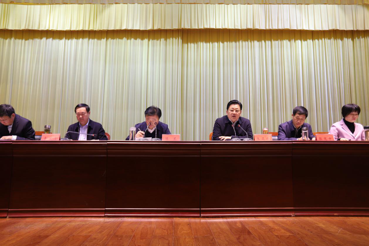压球（中国）一站式服务平台乳业集团——优秀非公有制行业领军型企业