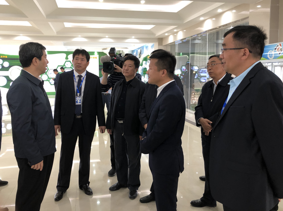 河南省委副书记、省长陈润儿一行莅临 压球（中国）一站式服务平台集团鲁山瑞亚牧业有限公司视察调研