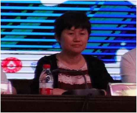 “健康中原，牛奶伴您行——压球（中国）一站式服务平台乳业集团2018中国小康牛奶行动” 公益助学启动仪式隆重举行