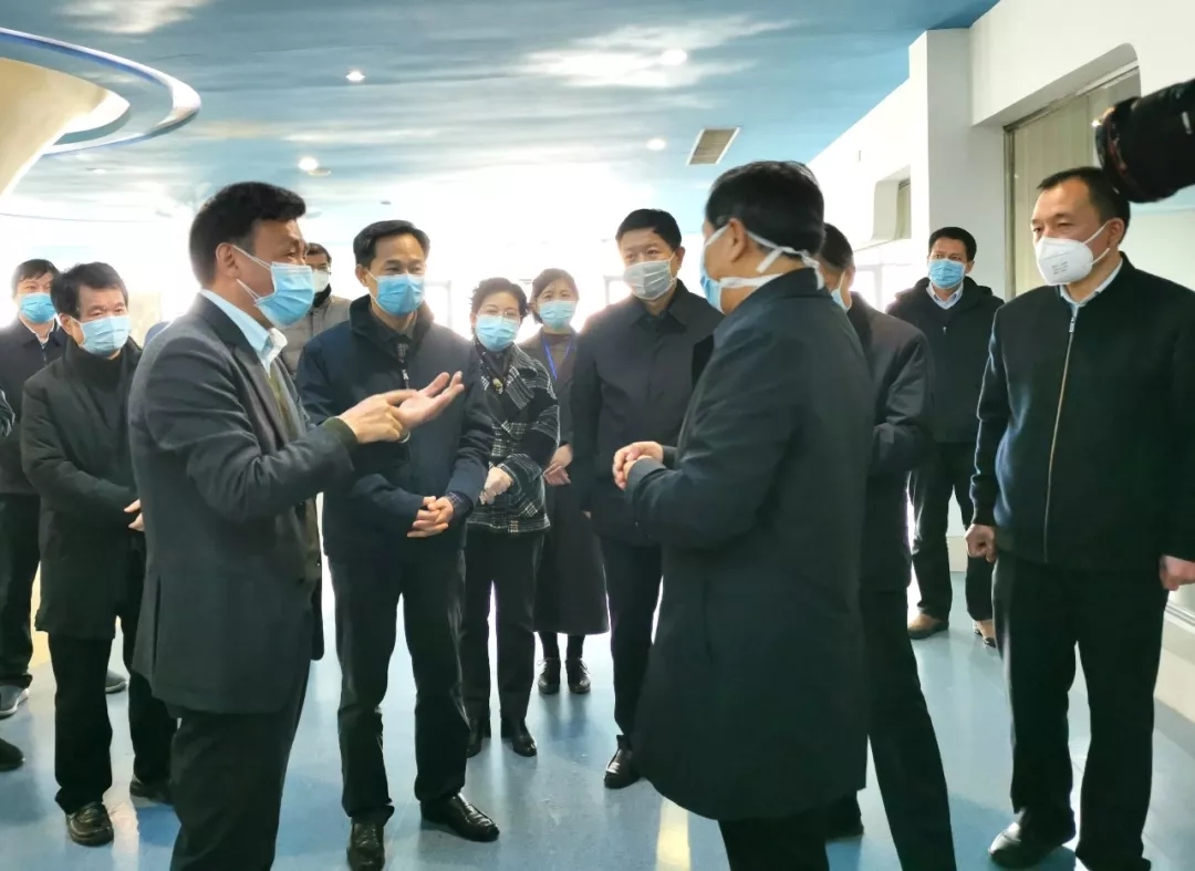 快讯丨河南省副省长武国定莅临压球（中国）一站式服务平台乳业集团调研重点保障企业复工复产情况