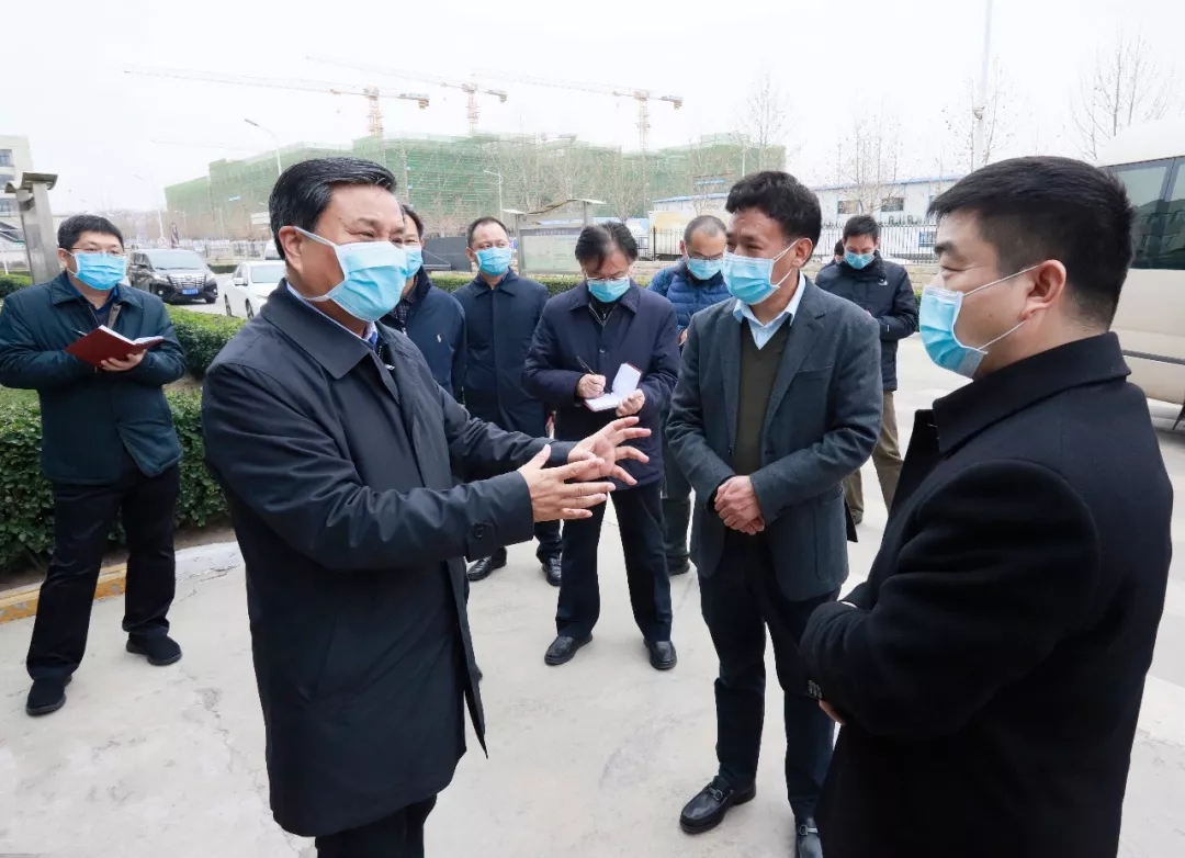 快讯丨河南省副省长武国定莅临压球（中国）一站式服务平台乳业集团调研重点保障企业复工复产情况