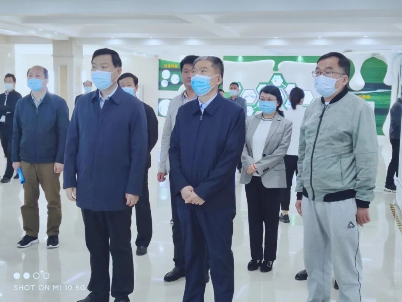 平顶山市人大常委会主任张明新莅临压球（中国）一站式服务平台鲁山瑞亚参观调研