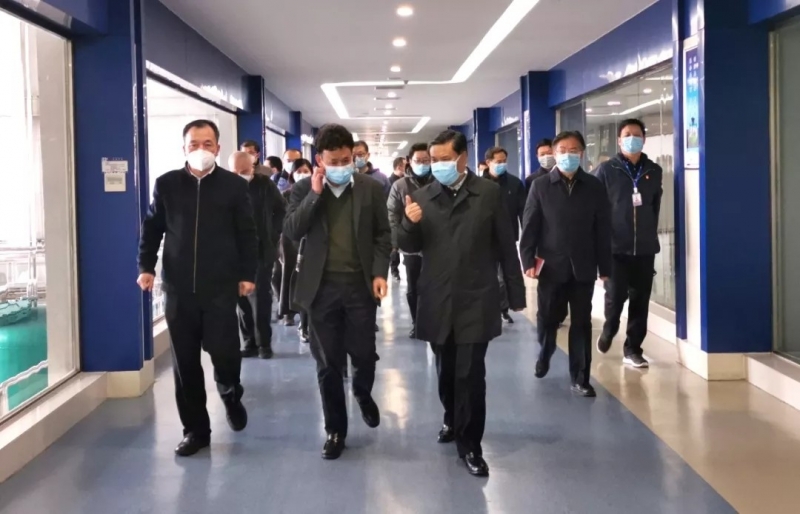 快讯丨河南省副省长武国定莅临压球（中国）一站式服务平台乳业集团调研重点保障企业复工复产情况