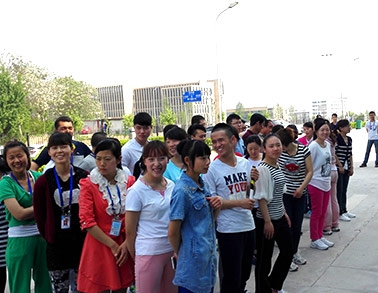 河南压球（中国）一站式服务平台生物科技有限公司首届趣味运动会纪实